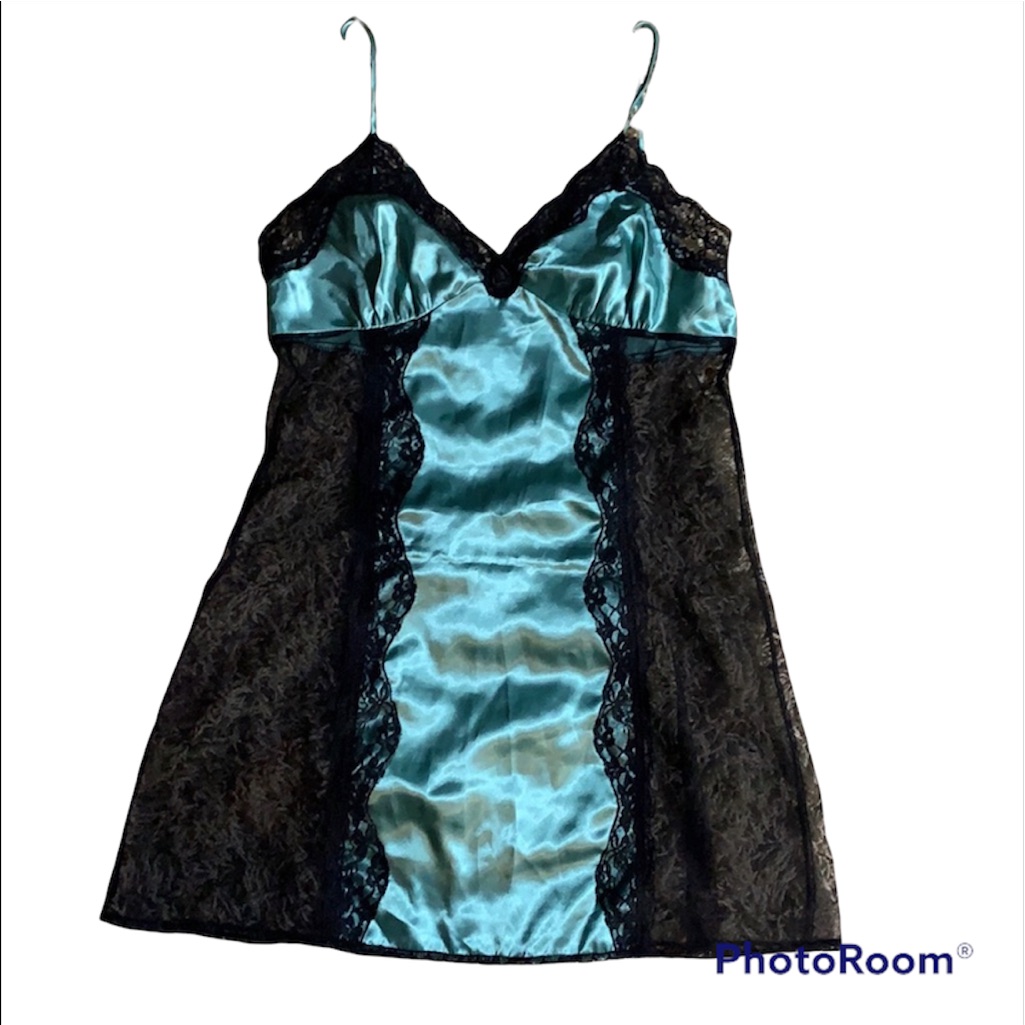 Fredericks Sexy Satin Sleep Chemise